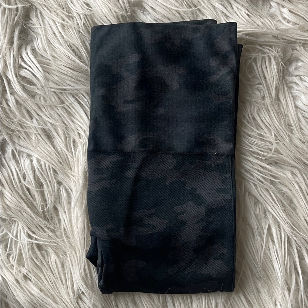 Women’s Spanx Camo Leggings